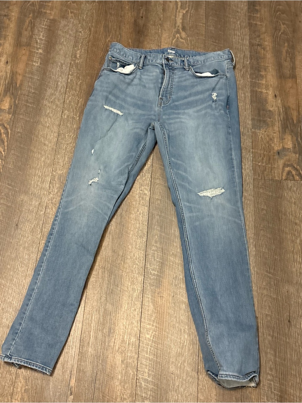 Old Navy Light Blue Distressed Skinny Jeans